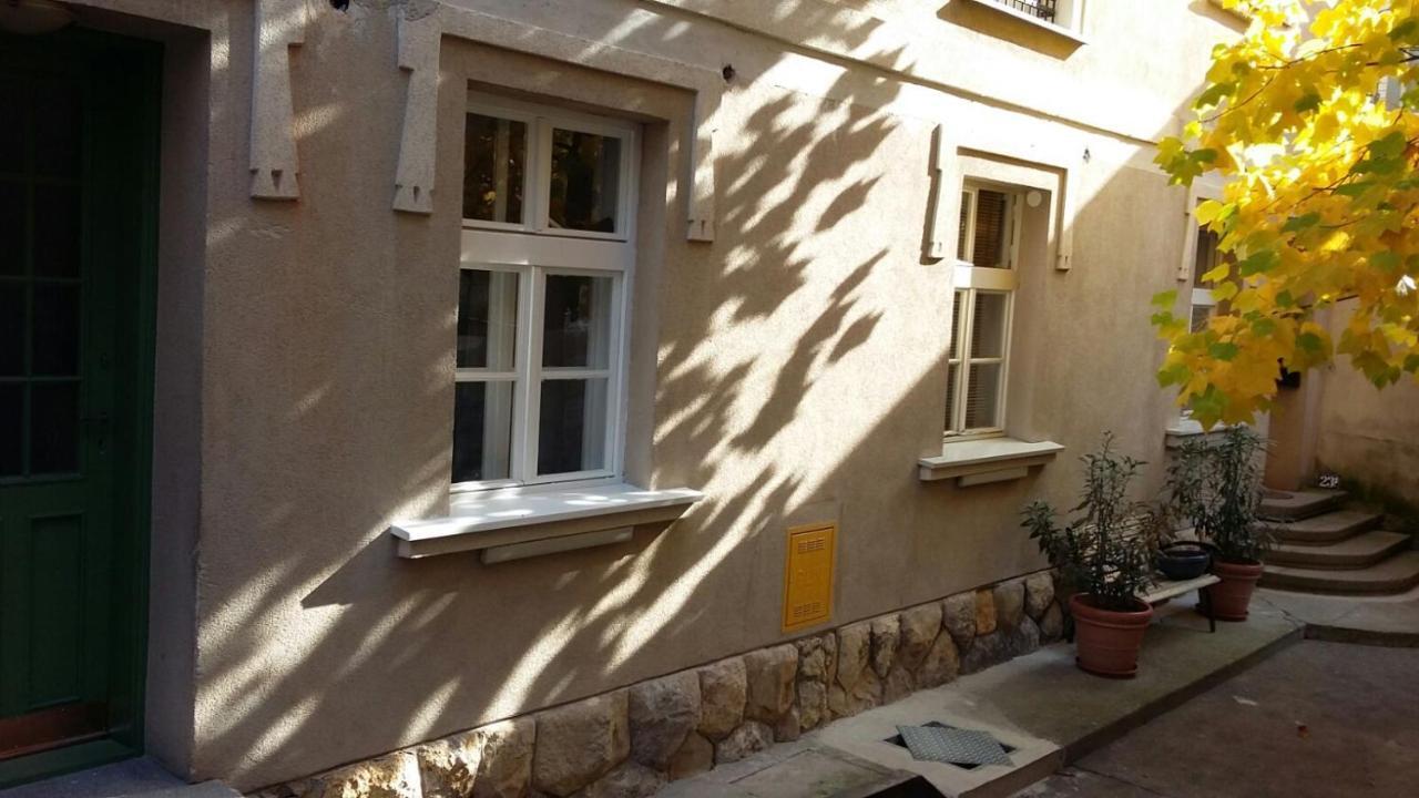 Studio Apartment - Green Door Zágráb Kültér fotó